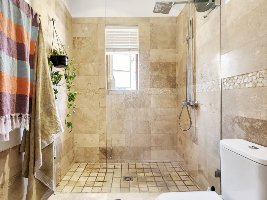 1 Bedroom Property for Sale in Tamboerskloof Western Cape